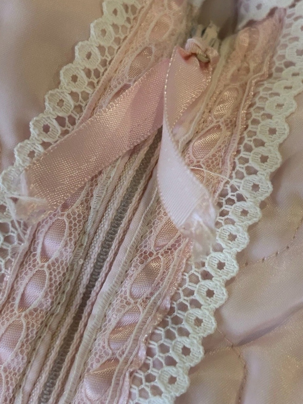 Vintage DEADSTOCK Pink Quilted Long Zip Robe Barbizon- Womens Cozy Loungewear - Picture 7 of 9